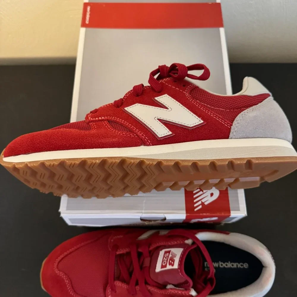 ENW New Balance Mens Classic Sneaker, Size 10.5 - Picture 4 of 4